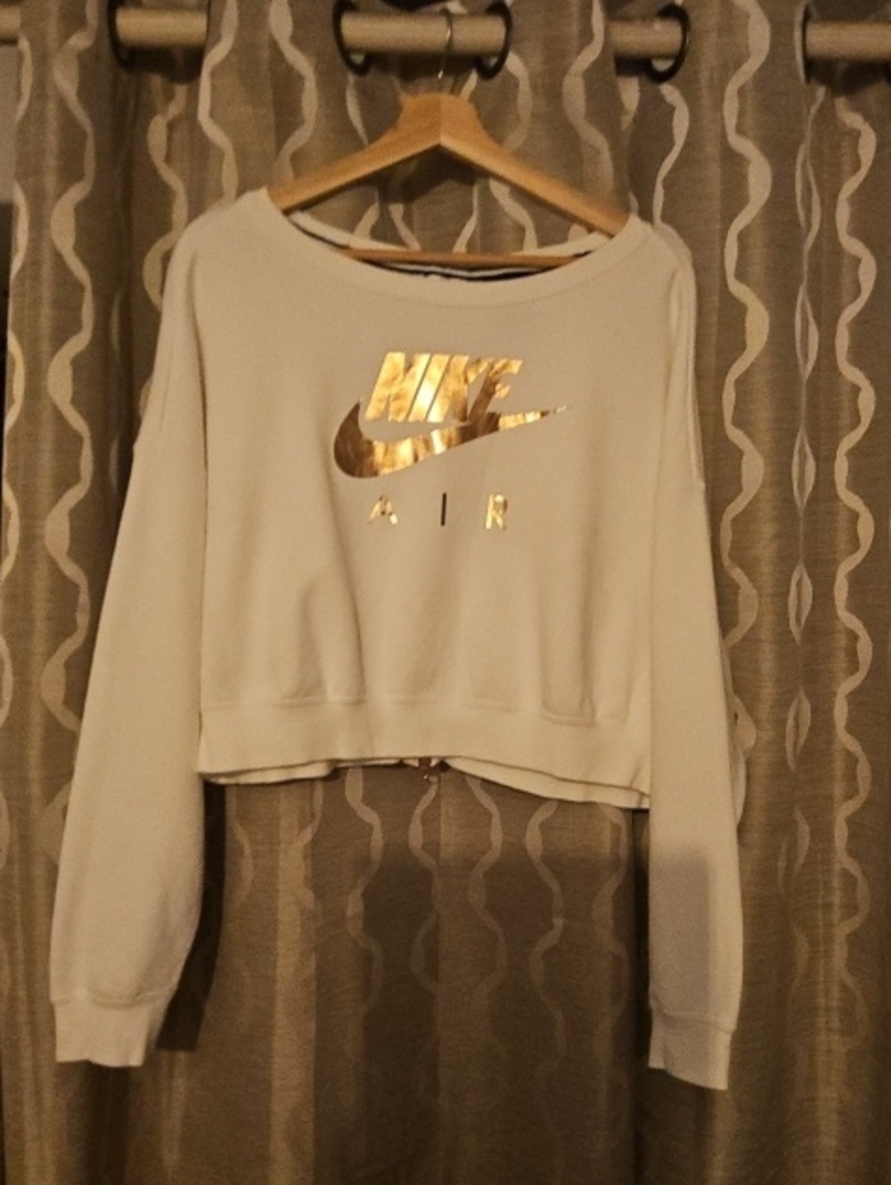 Nike White Cropped Sweatshirt with Metallic Gold Nike Air Logo